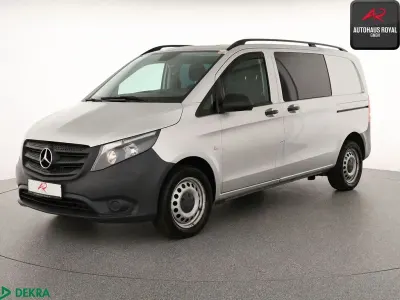 Gebraucht Mercedes Vito 136 PS (100 kW) 2021 Brillantsilber Van