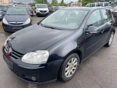 Używany VW Golf V Goal 105 KM (77 kW) 2007 Czarny Sedan/Limuzyna