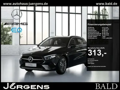 Gebraucht Mercedes A250 Progressive 163 PS (119 kW) 2025 Metalliclack kosmosschwarz Limousine