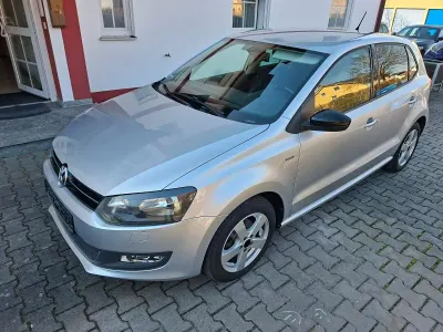 Gebraucht VW Polo Match 90 PS (66 kW) 2013 Silber Kleinwagen