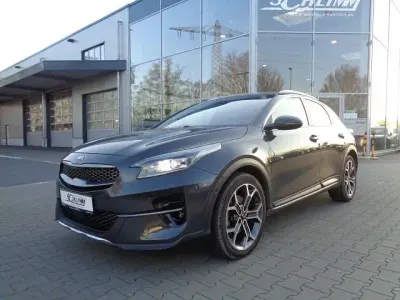 Używany Kia XCeed Xdition 140 KM (102 kW) 2020 Szary SUV