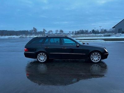 Gebraucht Mercedes E320 224 PS (164 kW) 2005 Schwarz Kombi