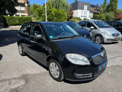 Gebraucht Skoda Fabia Cool Edition 69 PS (50 kW) 2009 Schwarzmagic perleffekt Kleinwagen