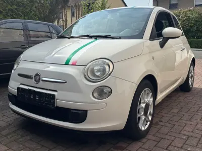 Gebraucht Fiat 500 Lounge 69 PS (50 kW) 2012 Schwarz Kleinwagen