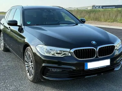 Gebraucht BMW 520 Sport Line 190 PS (139 kW) 2019 Schwarz Kombi