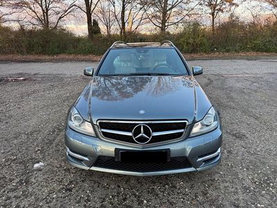 Gebraucht Mercedes C350 Avantgarde 306 PS (225 kW) 2011 Grau Kombi