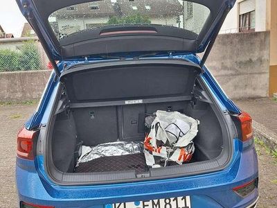 Blau Gebraucht 2020 VW T-Roc United SUV | 24.500 € (Etwas zu teuer)