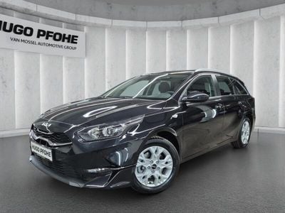 Gebraucht Kia Ceed Vision 136 PS (100 kW) 2024 1k black pearl m Kleinwagen