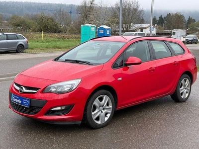 Usata Opel Astra Edition 110 CV (80 kW) 2015 Rosso Station wagon