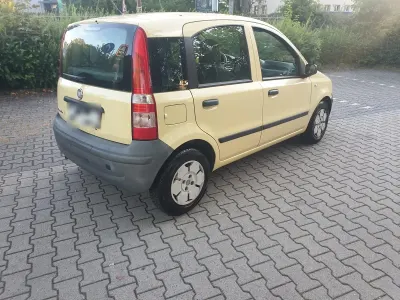 Gebraucht Fiat Panda 60 PS (44 kW) 2009 Andere farben Kleinwagen