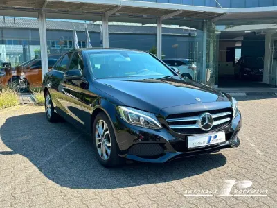 Gebraucht Mercedes C200 184 PS (135 kW) 2018 Obsidianschwarz  metalliclack Limousine
