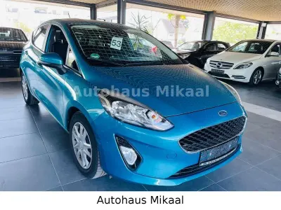 Gebraucht Ford Fiesta Cool & Connect 101 PS (74 kW) 2018 Blau Kleinwagen