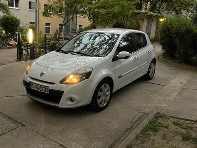 gebraucht Renault Clio IV voll Ausstattung