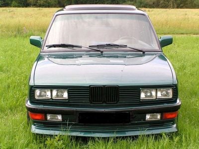 Gebraucht BMW 520 Performance 125 PS (91 kW) 1983 Grau Limousine