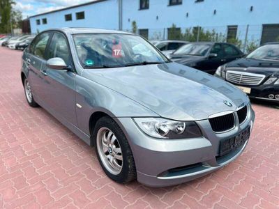 gebraucht BMW 318 i 2,0 Ltr*Klima*elektr. Schiebedach*PDC*SHZ