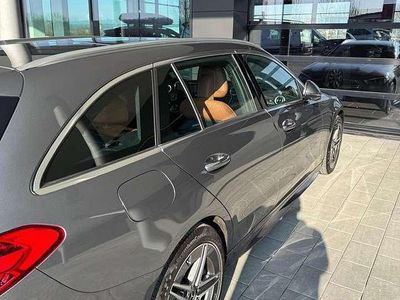 Grau Gebraucht 2023 Mercedes C300e AMG line Kombi | 41.500 € (Fairer Preis)