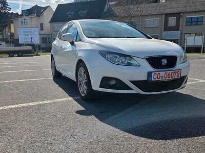 Gebraucht Seat Ibiza 69 PS (50 kW) 2008 Weiß Kleinwagen