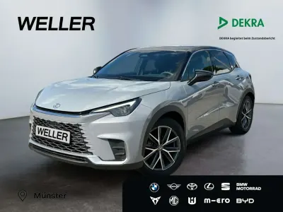 Gebraucht Lexus LBX 136 PS (100 kW) 2024 Cement grey / black (grau) SUV