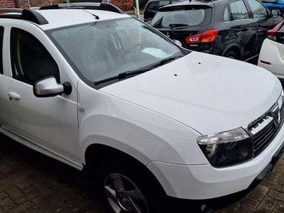Gebraucht Dacia Duster Prestige 105 PS (77 kW) 2012 Weiß SUV