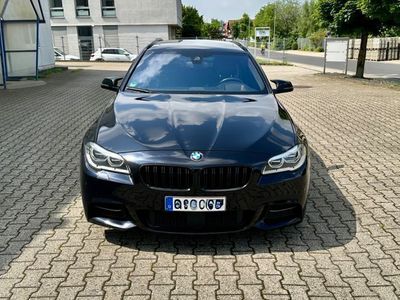 BMW M550