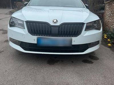 Gebraucht Skoda Superb SportLine 190 PS (139 kW) 2017 Weiß Kombi
