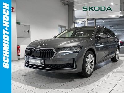 Nuova Skoda Superb Selection 150 CV (110 kW) 2026 Grigio Station wagon