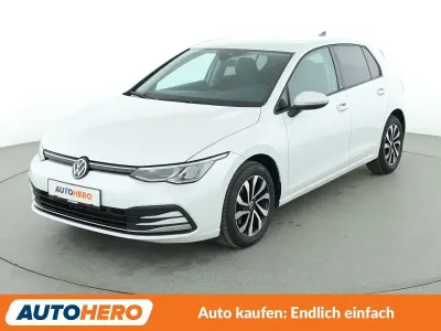 Brugt VW Golf VIII Active 150 HK (110 kW) 2022 Hvid Sedan