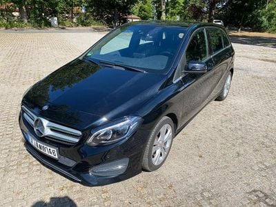 Mercedes B180