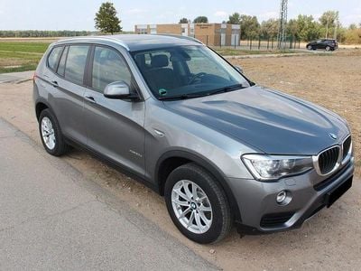 Grau Gebraucht 2015 BMW X3 xLine SUV | 16.800 € (Fairer Preis)