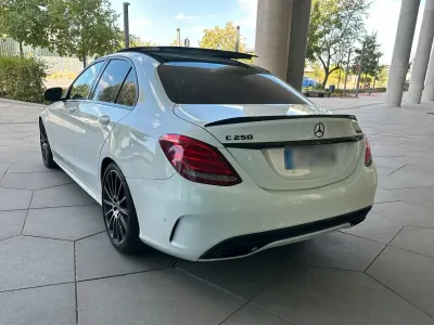Gebraucht Mercedes C250 Night 204 PS (150 kW) 2015 Weiß Limousine