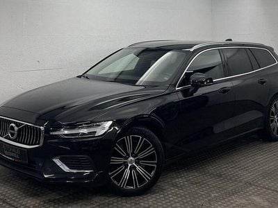 Gebraucht Volvo V60 Inscription 341 PS (250 kW) 2021 Onyx black (metallic) Kombi