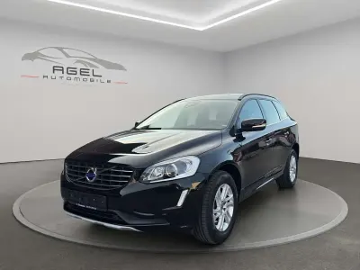 Gebraucht Volvo XC60 Momentum 190 PS (139 kW) 2017 Onyx black / metallic SUV