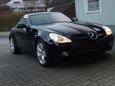 Gebraucht Mercedes SLK200 184 PS (135 kW) 2010 Schwarz Cabrio