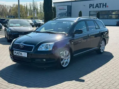 Gebraucht Toyota Avensis Executive 147 PS (108 kW) 2003 Schwarz Kombi