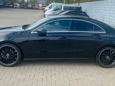 Gebraucht Mercedes CLA180 Advanced 136 PS (100 kW) 2024 Schwarz Limousine