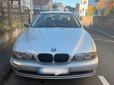 Gebraucht BMW 520 170 PS (125 kW) 2003 Silber Limousine