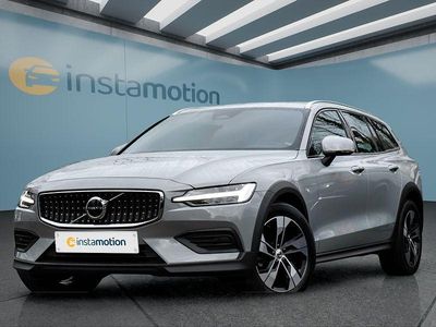 Gebraucht Volvo V60 CC 197 PS (144 kW) 2023 Grau Kombi