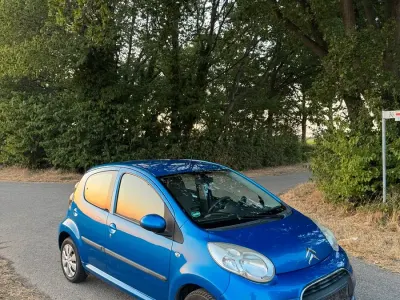 Gebraucht Citroën C1 68 PS (50 kW) 2012 Blau Kleinwagen