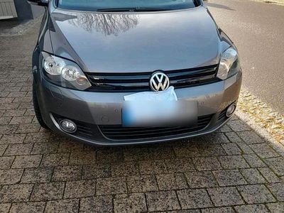 Usata VW Golf VII 122 CV (89 kW) 2012 Blu Station wagon