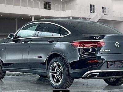 Mercedes GLC300e