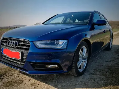 Gebraucht Audi A4 S-Line 177 PS (130 kW) 2013 Blau Kombi
