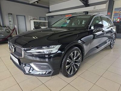 Gebraucht Volvo V60 Plus 197 PS (144 kW) 2023 Schwarz Kombi
