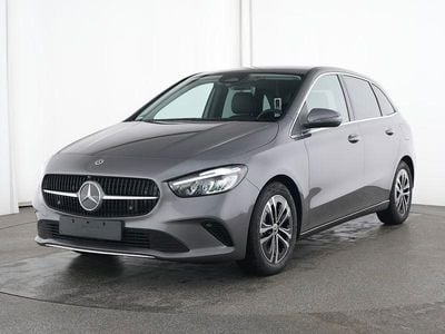 Gebraucht Mercedes B200 Advanced 163 PS (119 kW) 2025 Metalliclack mountaingrau Van / Kleinbus
