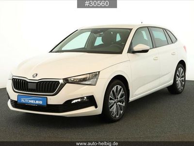 Gebraucht Skoda Scala Tour 150 PS (110 kW) 2022 Candyweiss Kleinwagen