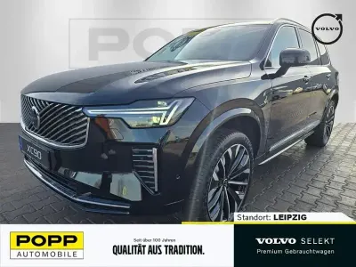 Używany Volvo XC90 Plus 250 KM (183 kW) 2025 Czarny SUV