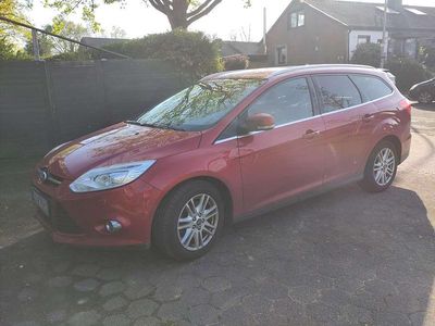 Usata Ford Focus 140 CV (102 kW) 2013 Rosso Station wagon