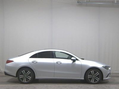 Mercedes CLA200