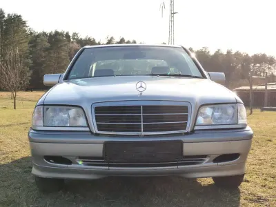 Gebraucht Mercedes C240 170 PS (125 kW) 1998 Silber Limousine