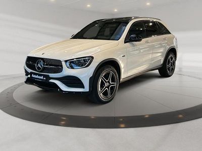 Gebraucht Mercedes GLC300e AMG 306 PS (225 kW) 2021 Designo diamantweiss bright SUV