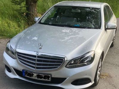 Mercedes E220